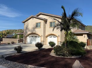 9202 Los Coches Rd, Lakeside, CA 92040