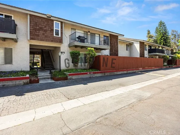 971 S Idaho St Unit 16, La Habra, CA 90631