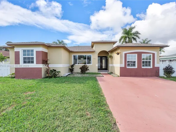 19610 SW 123rd Ct, Miami, FL 33177