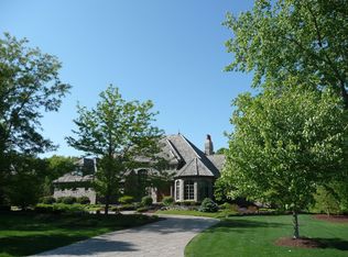 2909 Glenbriar Dr, St Charles, IL