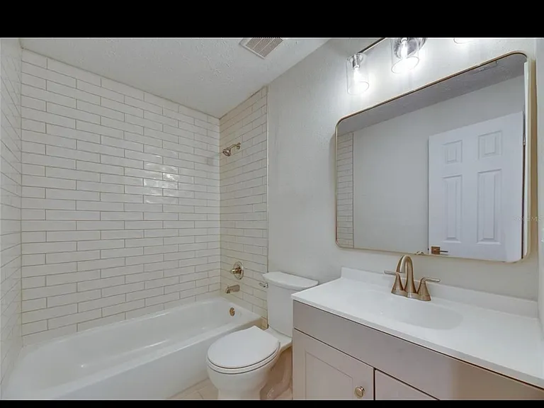 12434 Cody Dr — Photo 8