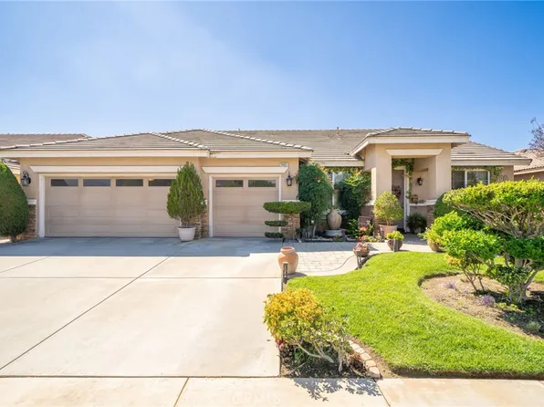 1461 Desert Star Dr, Beaumont, CA 92223
