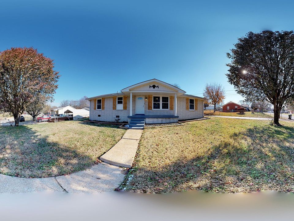 1st image of 319 Patterson Dr
