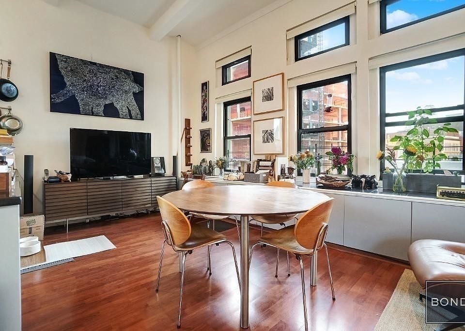 1st image of 810 Broadway #7AF