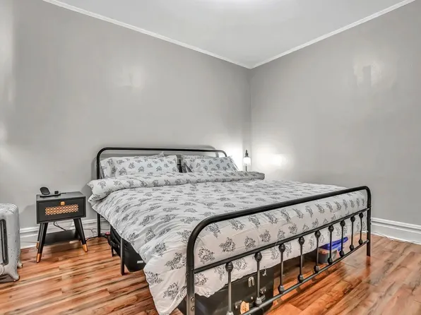 699 Elm Street image 24 of 39