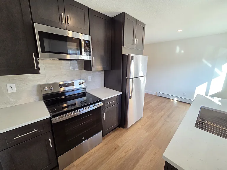 2137 Dexter Dr #C — Photo 5