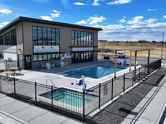 4th image of 303 Belgrade Blvd #4364774