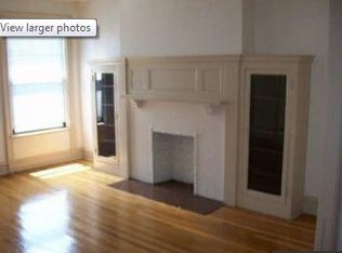 554 E Oakwood Blvd APT 1, Chicago, IL 60653