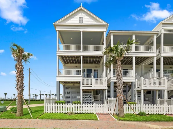 2502 Sunset Psge, Galveston, TX 77550