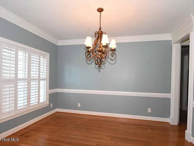 1129 Scarlet Oak Dr — Photo 5