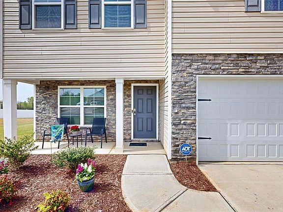 2nd image of 161 Jack Rabbit Ct