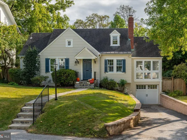 4520 N Chelsea Ln, Bethesda, MD 20814
