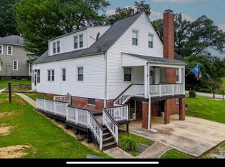 129 W Academy Ln, Chase City, VA 23924