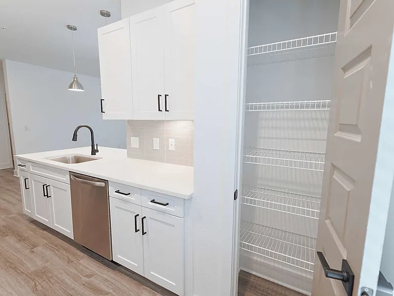 Solay Horizon West — Photo 107