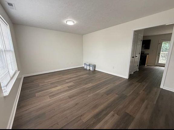 3rd image of 100 Bob White Way #C
