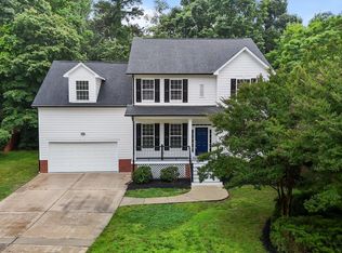 100 Citrus Pl, Cary, NC 27519