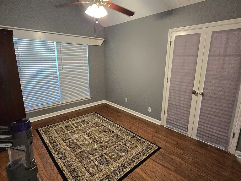207 Ruskin Rd — Photo 5