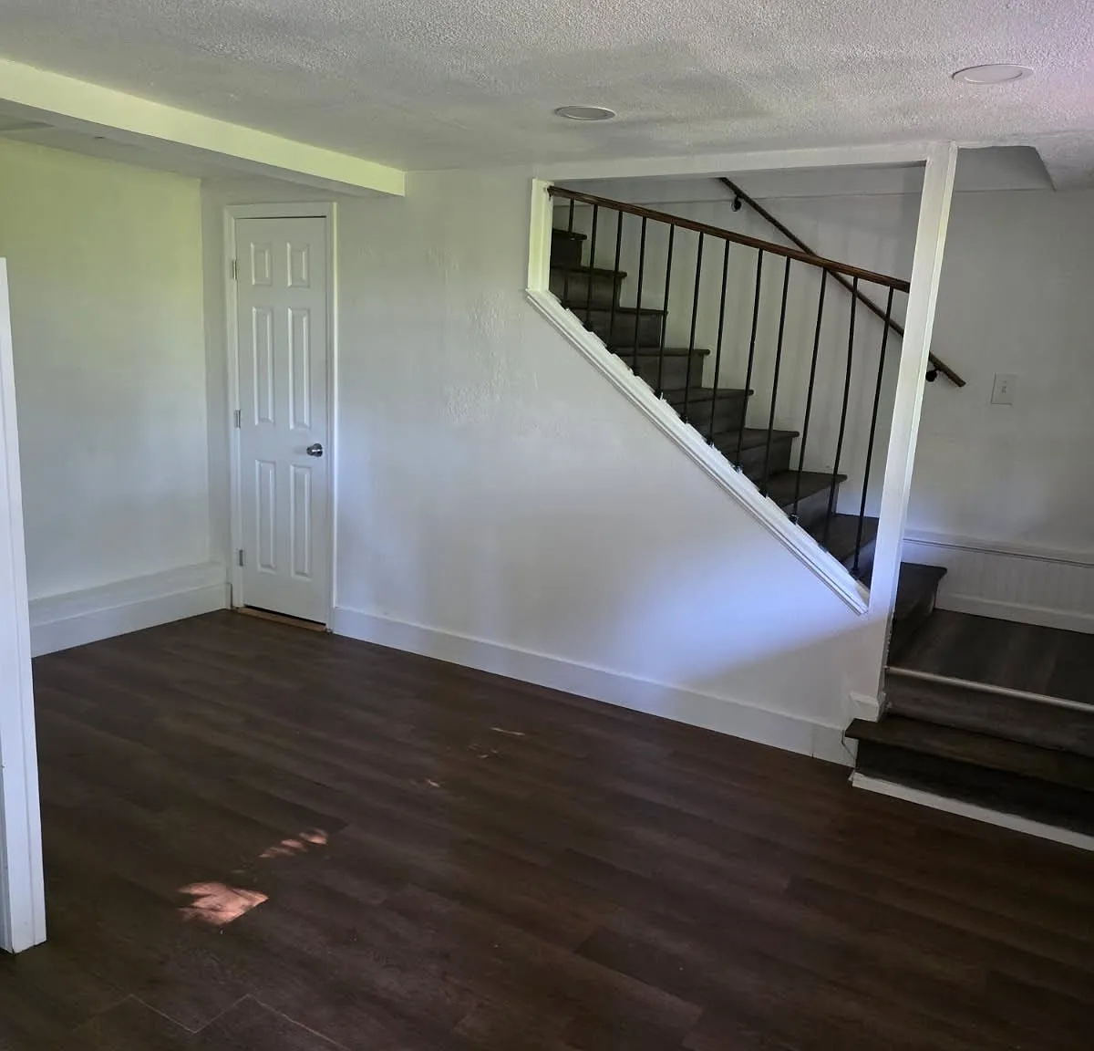 1 bed, 500 sqft, $1,200 — Photo 2