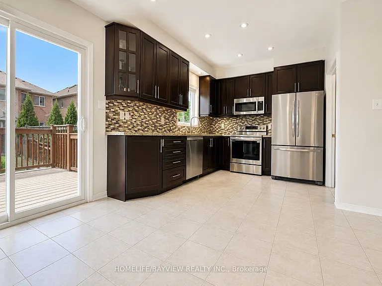 87 English Oak Dr #MAIN — Photo 5
