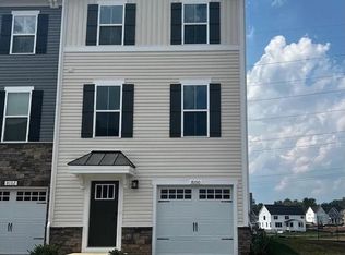 8100 Primrose Ln, Laurel, MD 20723