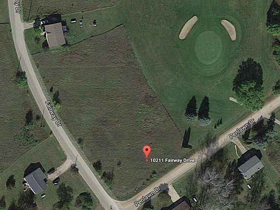 2nd image of 10211 Fairway Dr