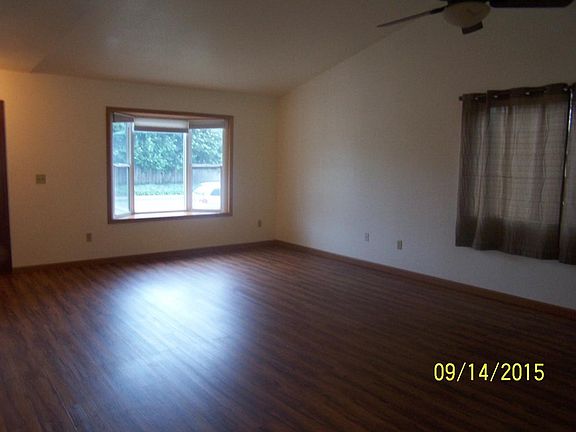 2nd image of 1197 Dawson Dr