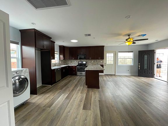 3rd image of 4815 W 133rd St #4817