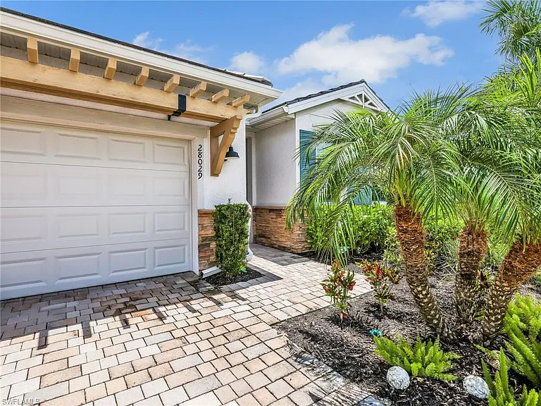 28029 Sanibel Sands St — Photo 6