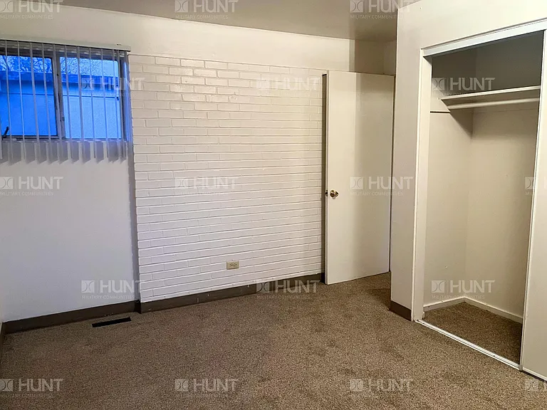 4042 Mercury Cir SE #B — Photo 6