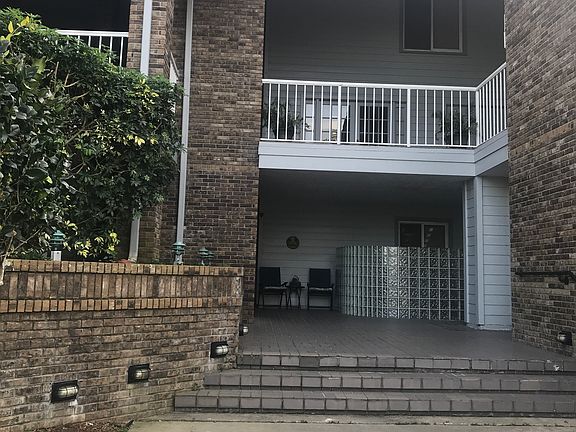 2nd image of 585 Shadow Wood Ln APT 12