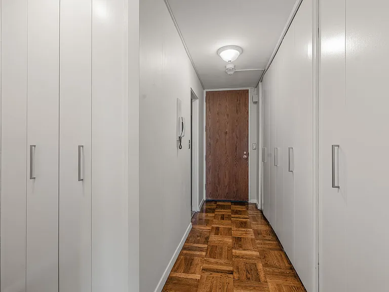 180 Beacon St #9 — Photo 13