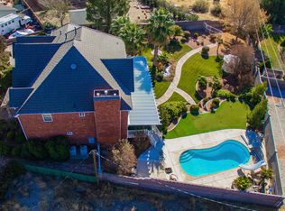 1305 N Canyon View Dr, Santa Clara, UT 84765