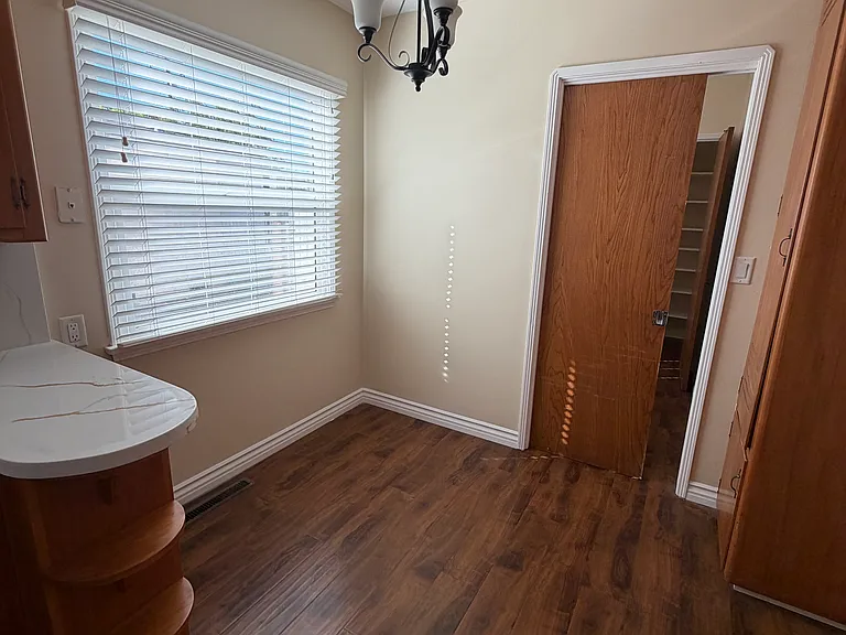 Raviller Dr — Photo 14