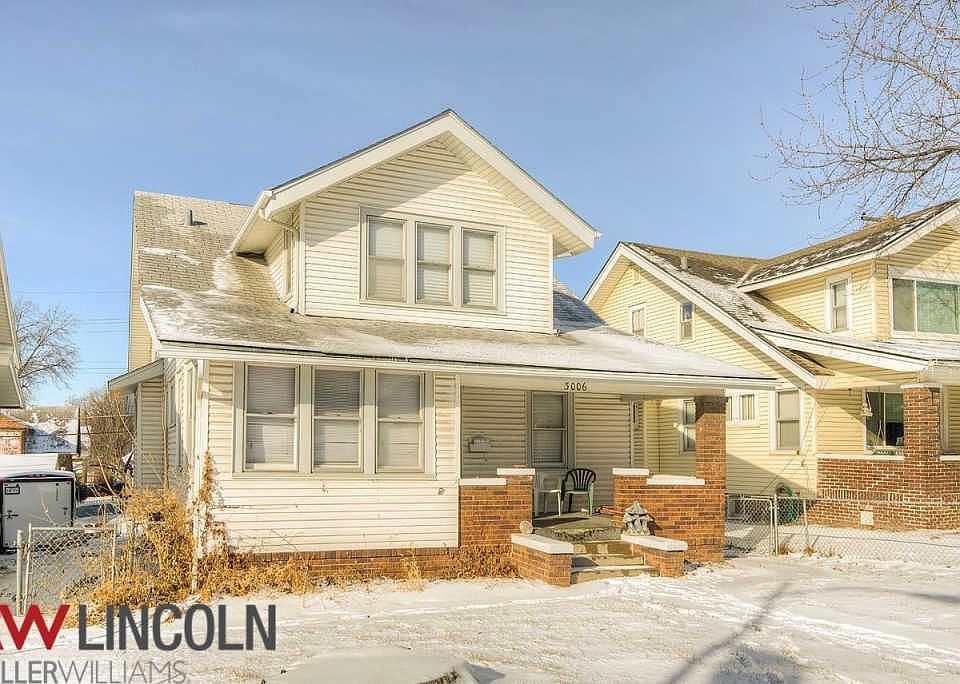 1st image of 3006 S 32nd Ave