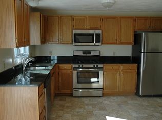 2 Carriage Ln, Shirley, MA 01464