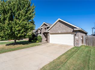1430 Gooseneck Ln, Cave Springs, AR 72718