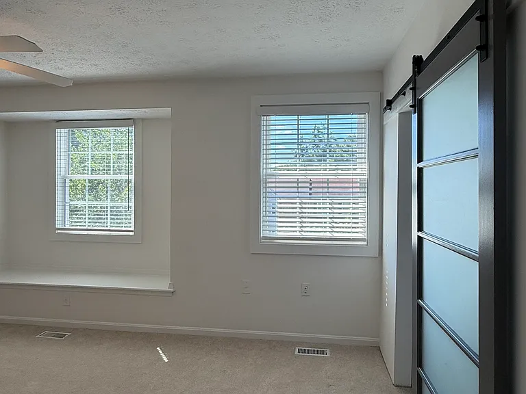 19517 White Saddle Dr — Photo 22