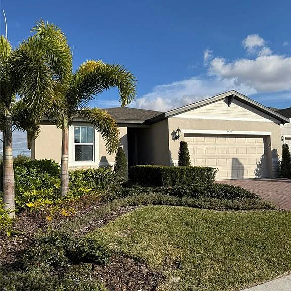 3521 Yarian Dr — Photo 1