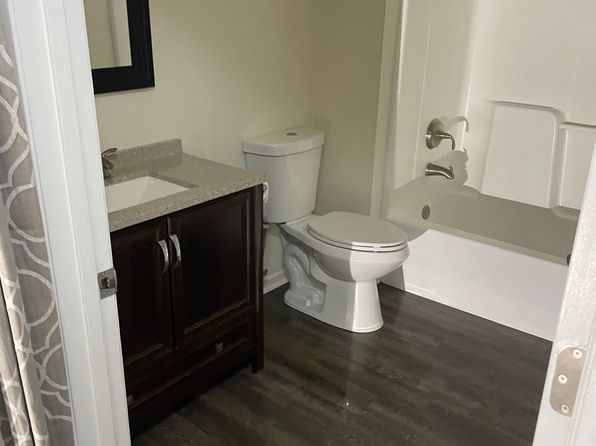 1254 Bear Pass APT 8
