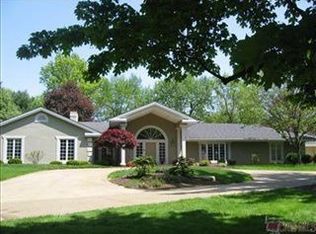 2520 Glenmont Rd NW, Canton, OH 44708