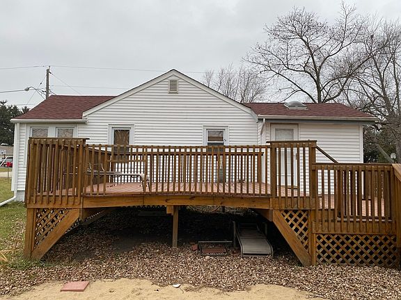 2nd image of 203 Garnett Ave