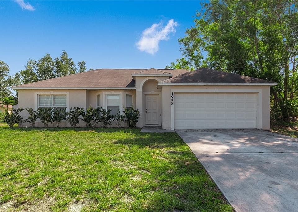1st image of 1949 SW Monterrey Ln