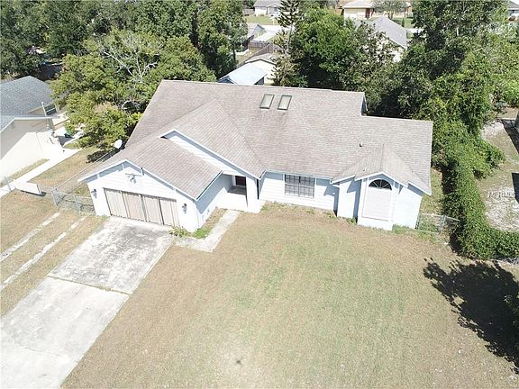 2nd image of 1024 Pioneer Dr