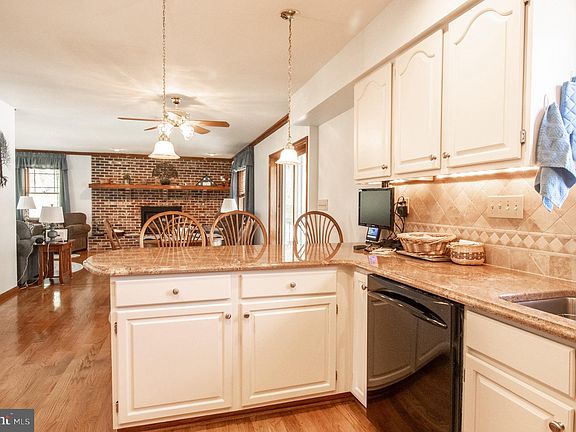 4th image of 5 Karnik Ct