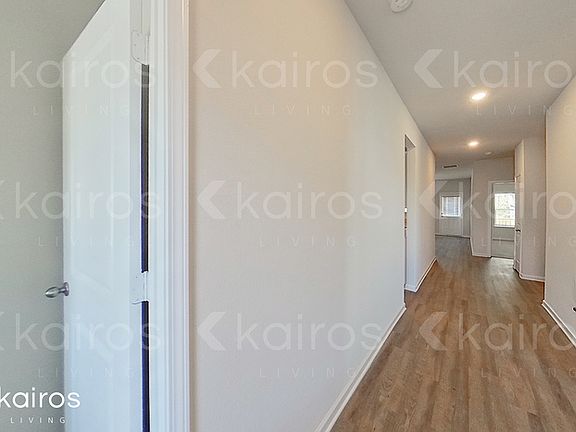 2nd image of 3460 Bridgewood Dr