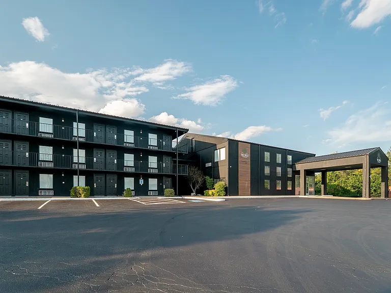 1425 Highway 62 W #A — Photo 10