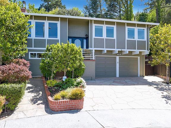 3rd image of 150 Tehama Ct