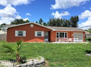 980 W Embassy Dr, Deltona, FL 32725