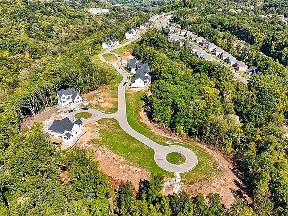 5th image of 784 Summit Oaks Ct Lot 82