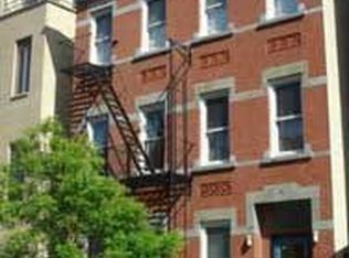 9 Conselyea St, Brooklyn, NY 11211
